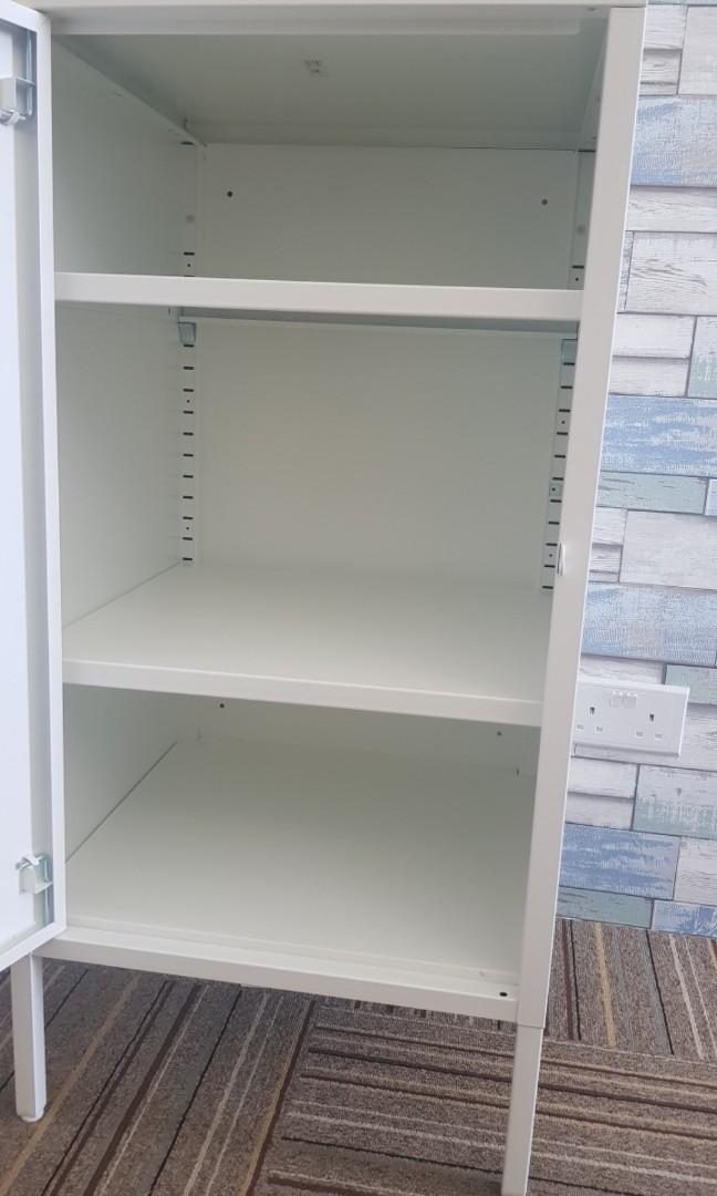 metal cabinet with digital lock3